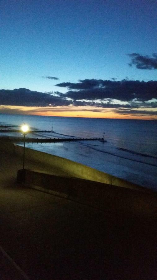 Bed and Breakfast The Two Lifeboats Sheringham Exteriér fotografie